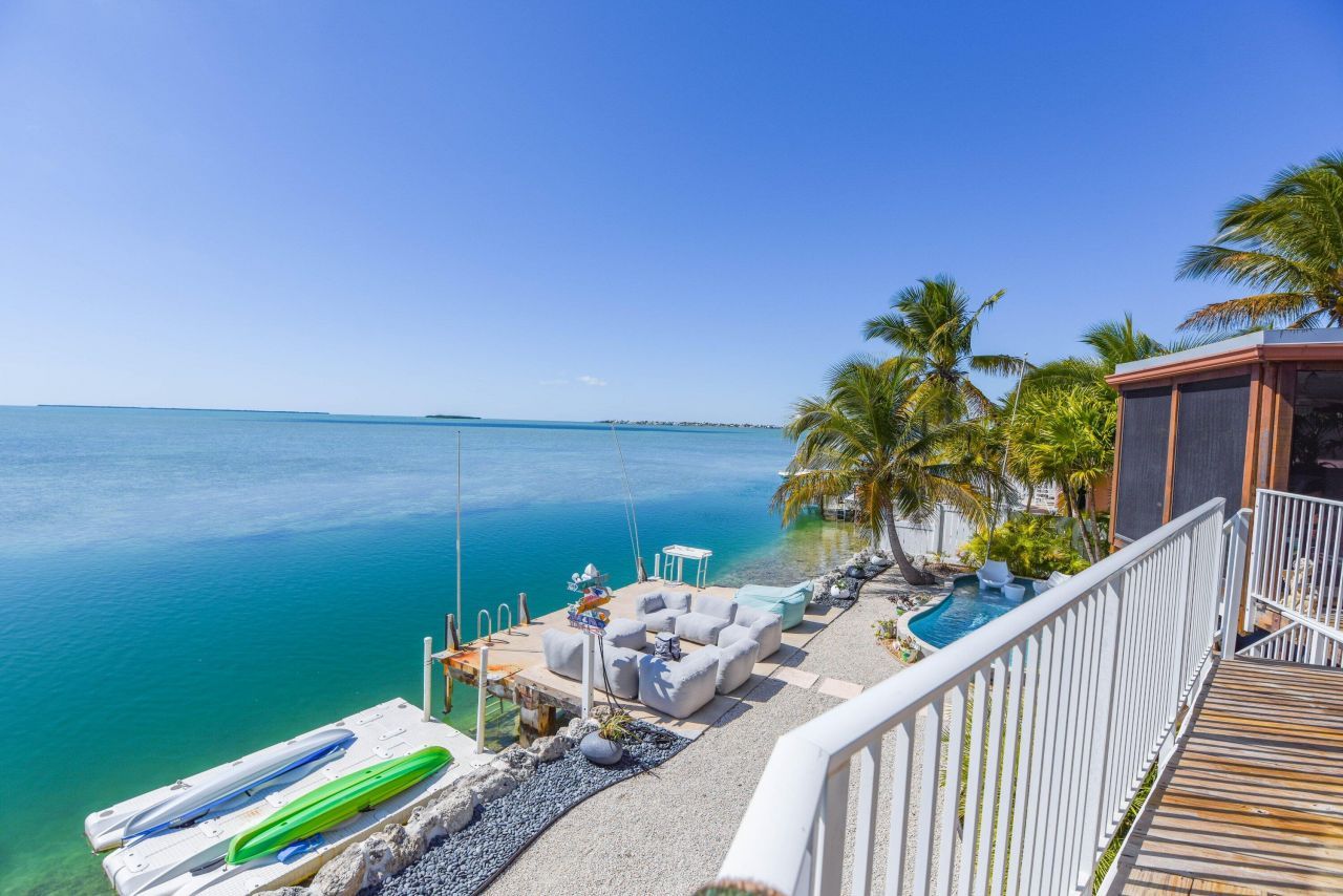 24266 W Caribbean Drive, Summerland Key, FL 33042 Photo