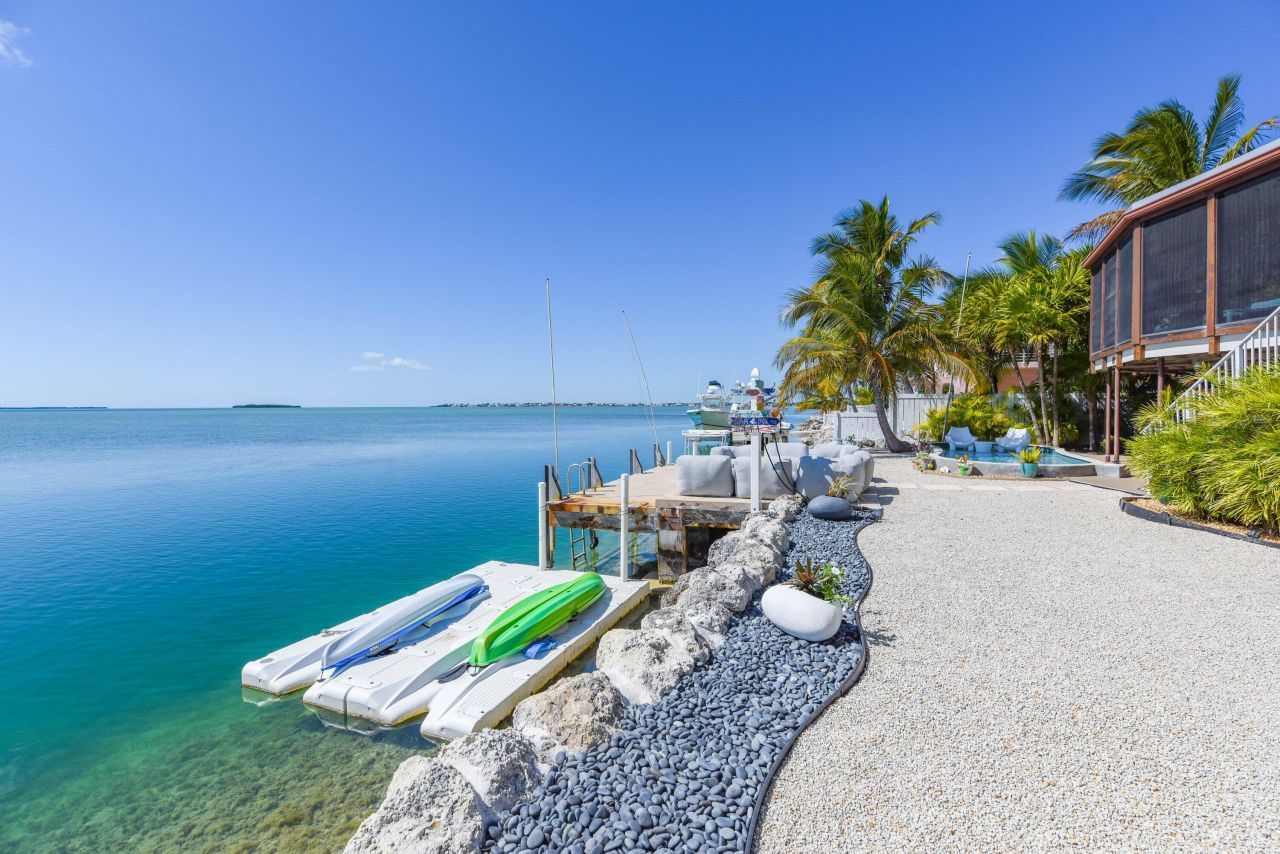 24266 W Caribbean Drive, Summerland Key, FL 33042 Photo