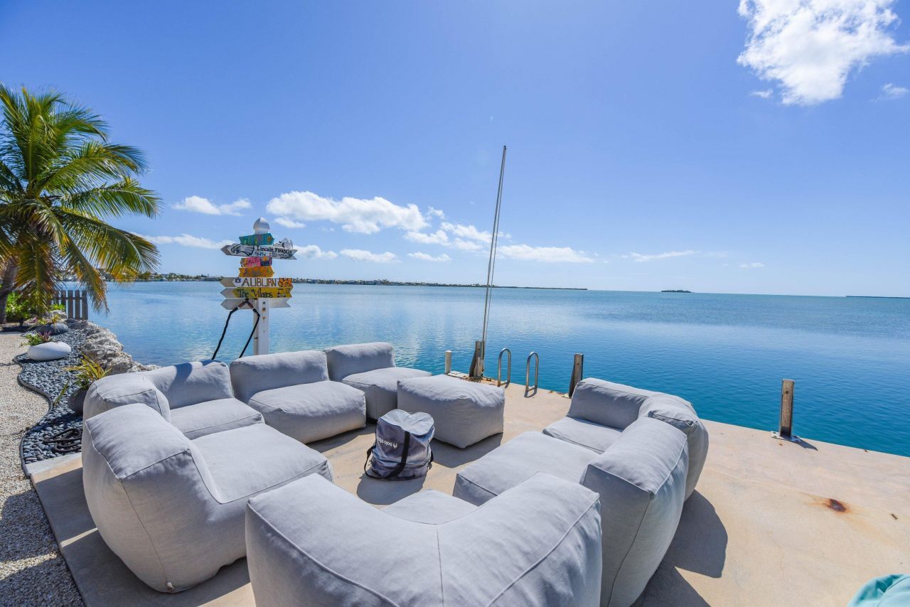 24266 W Caribbean Drive, Summerland Key, FL 33042 Photo