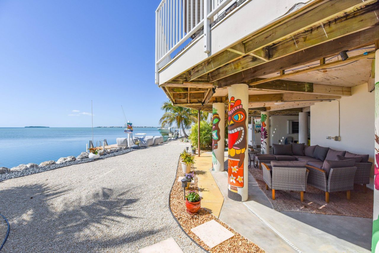 24266 W Caribbean Drive, Summerland Key, FL 33042 Photo