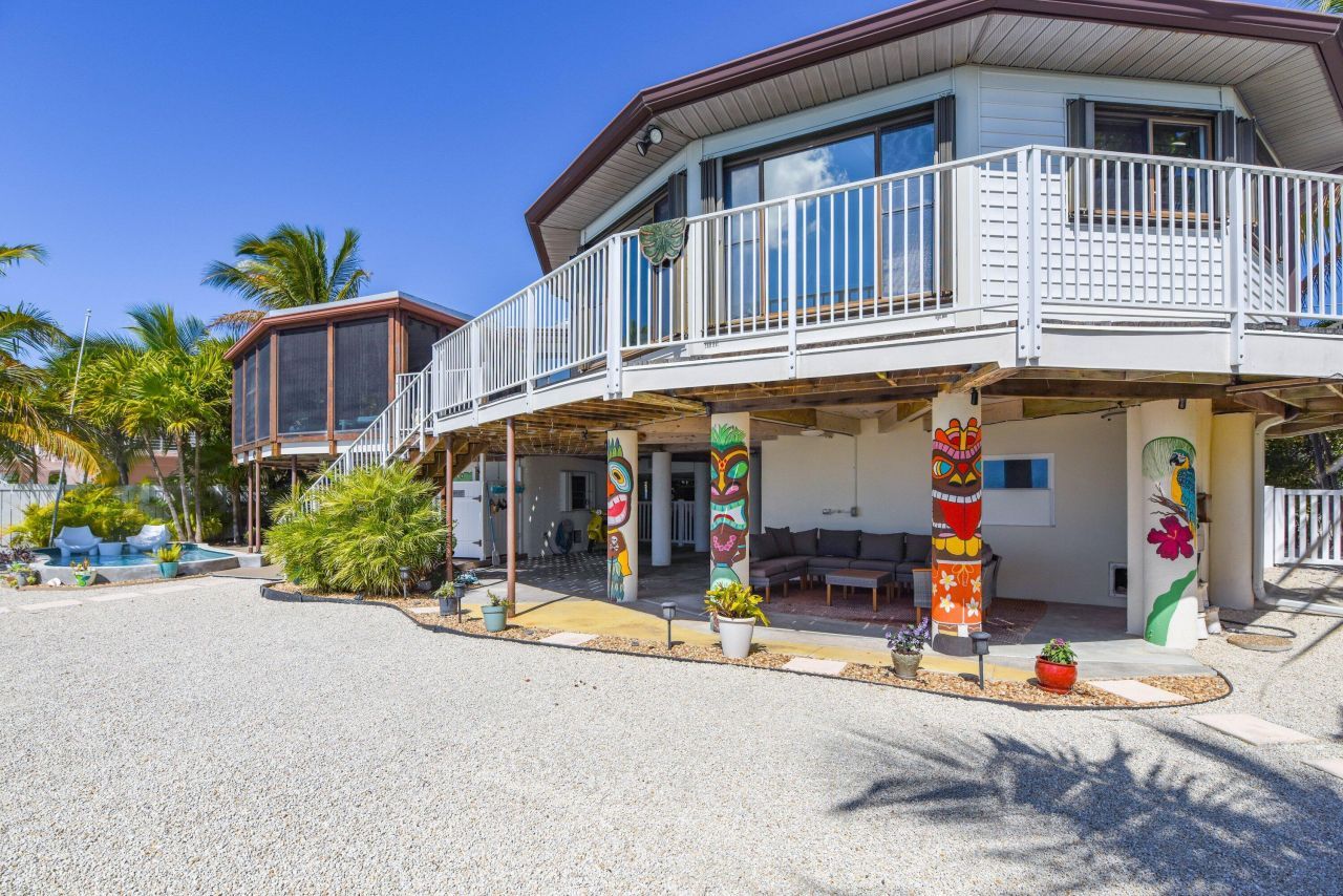 24266 W Caribbean Drive, Summerland Key, FL 33042 Photo