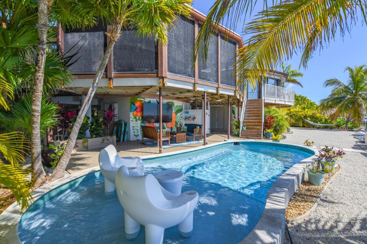 24266 W Caribbean Drive, Summerland Key, FL 33042 Photo