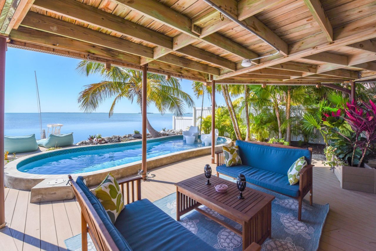 24266 W Caribbean Drive, Summerland Key, FL 33042 Photo