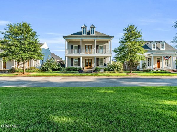 31 Adelaide, Starkville, MS 39759