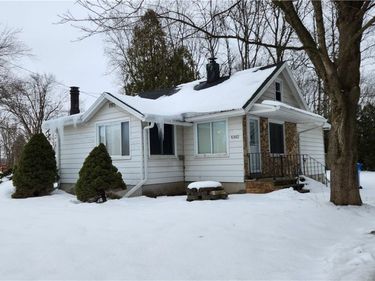 6382 Lakeshore Road, Cicero, NY 13039