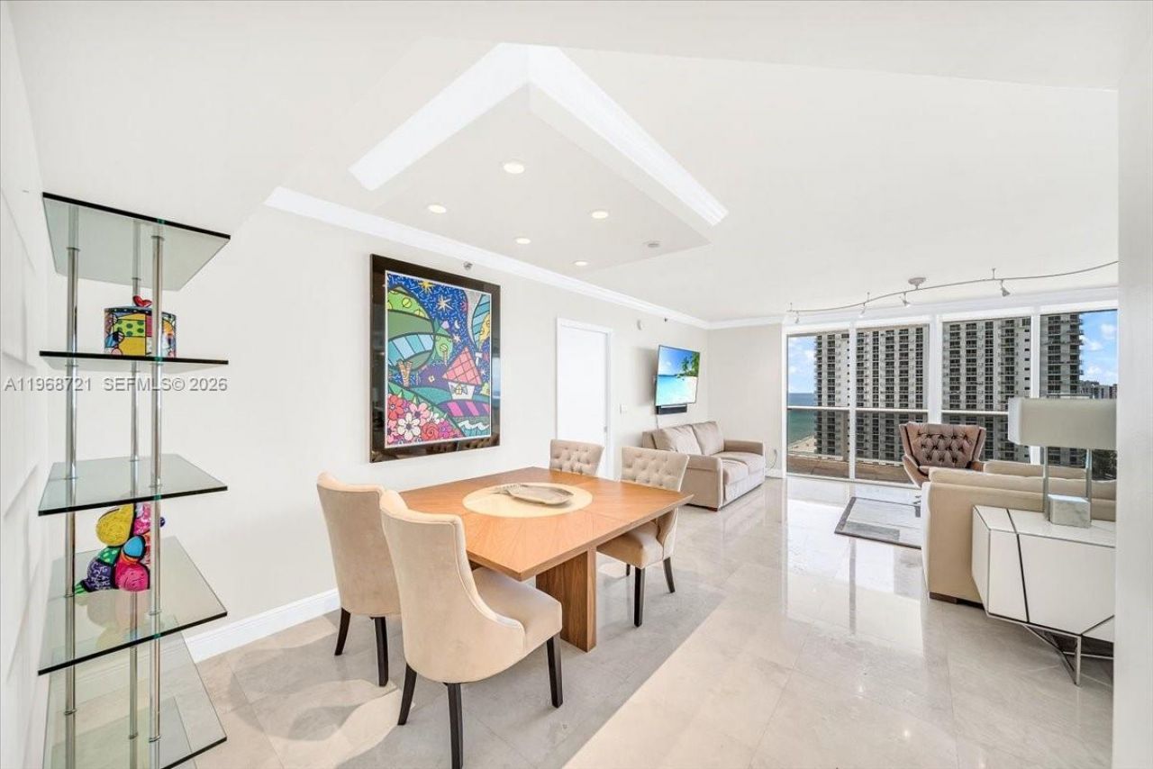 18911 Collins Ave, Unit 1903, Sunny Isles Beach, FL 33160 Photo