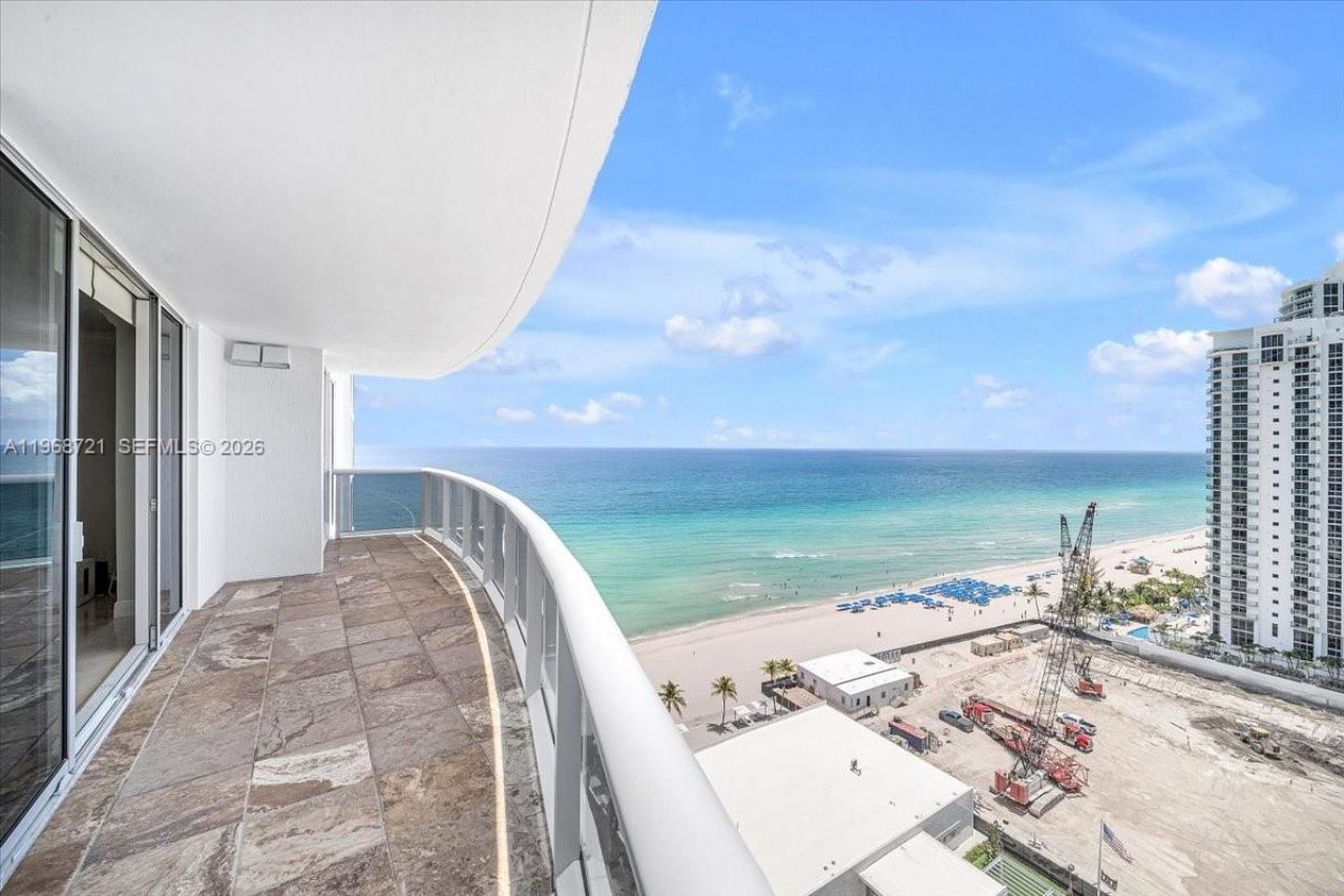 18911 Collins Ave, Unit 1903, Sunny Isles Beach, FL 33160 Photo