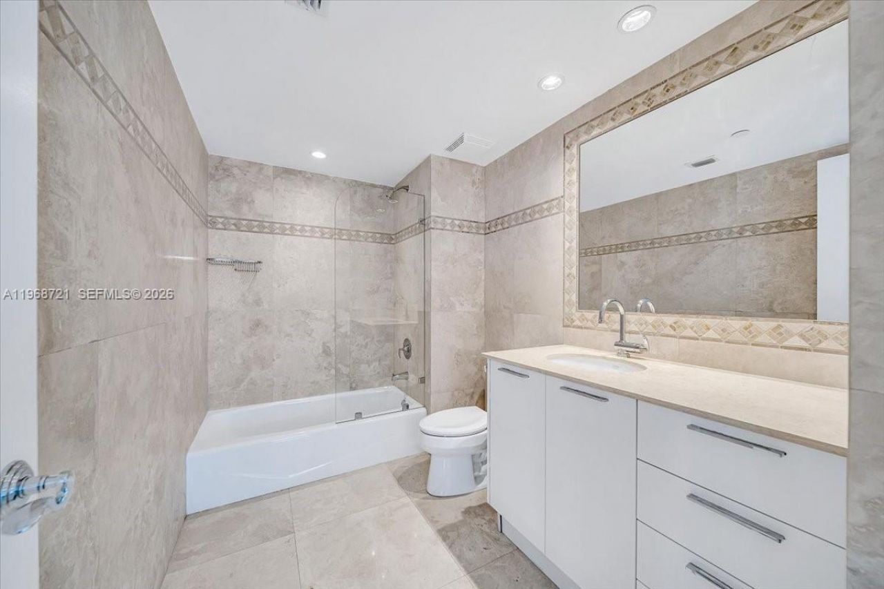 18911 Collins Ave, Unit 1903, Sunny Isles Beach, FL 33160 Photo