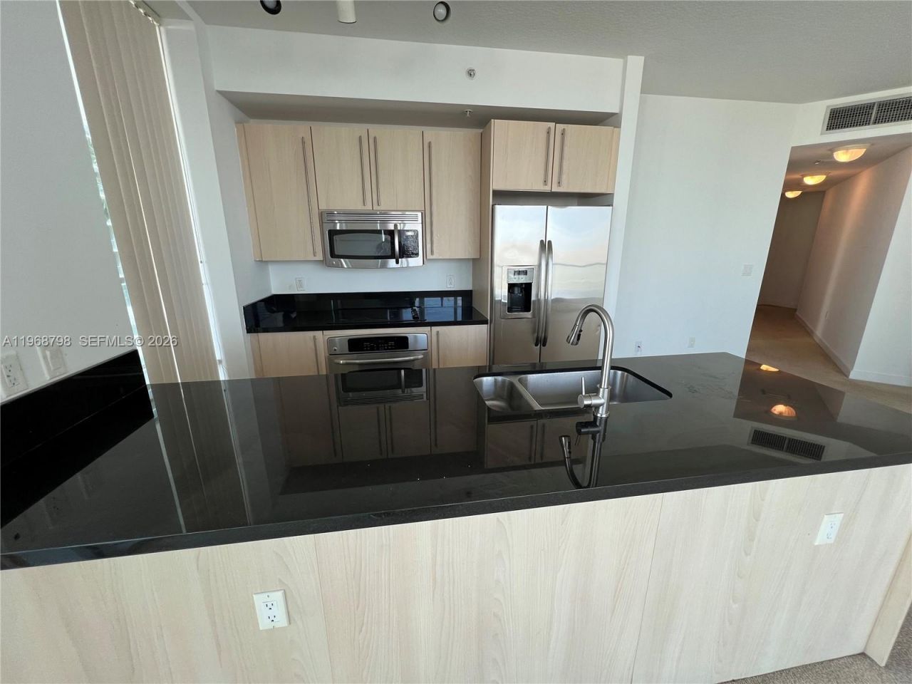 79 SW 12th St , Unit 1112-S, Miami, FL 33130 Photo