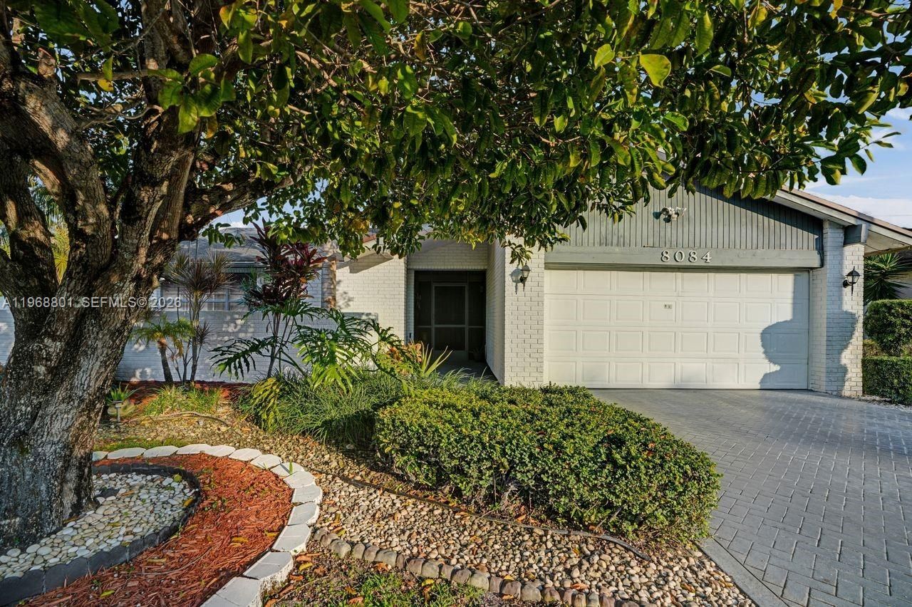 8084 Buttonwood Cir, Tamarac, FL 33321 Photo