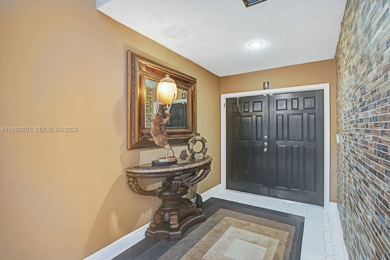 8084 Buttonwood Cir, Tamarac, FL 33321 Photo