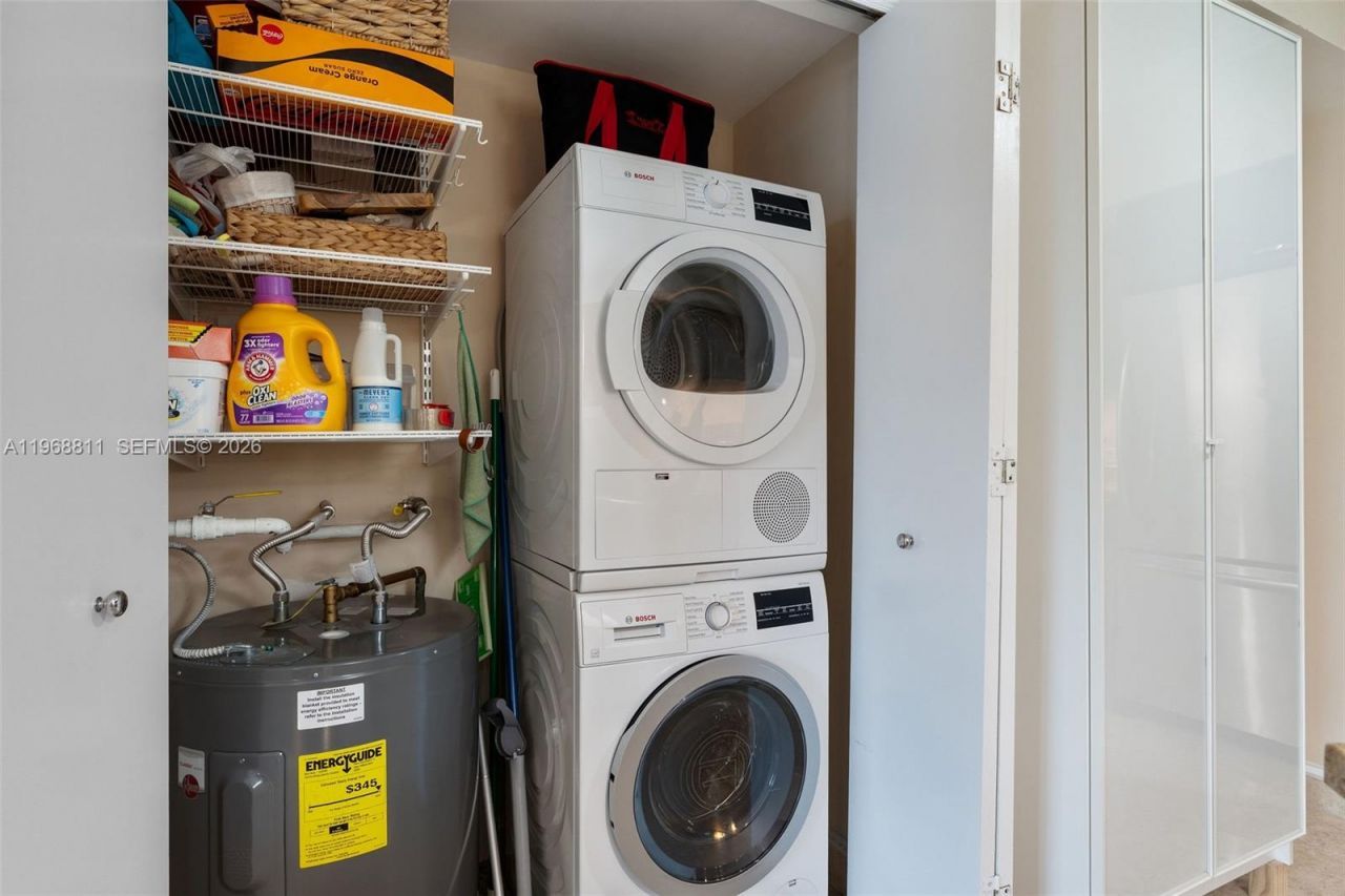 19900 E Country Club Dr , Unit 616, Aventura, FL 33180 Photo