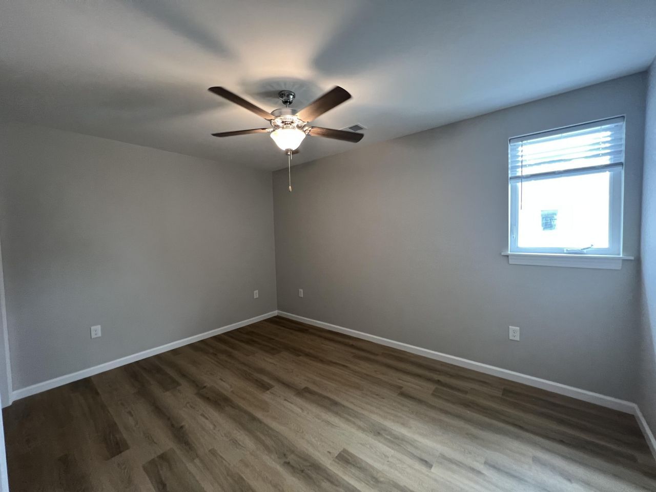 5739 Salvo Street Photo 4