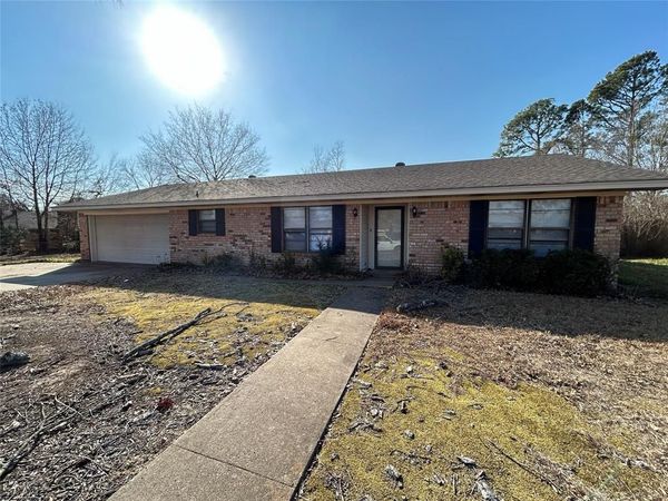 102 Jill Lane, Sulphur Springs, TX 75482