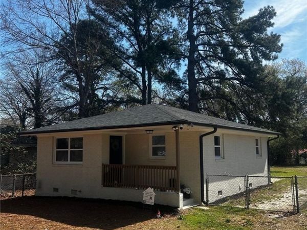 705 Eva Circle, Spring Lake, NC 28390