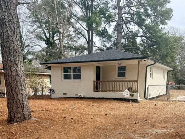 705 Eva Circle, Spring Lake, NC 28390