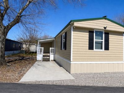 101 Dubbs Ave, West Columbia, SC 29169