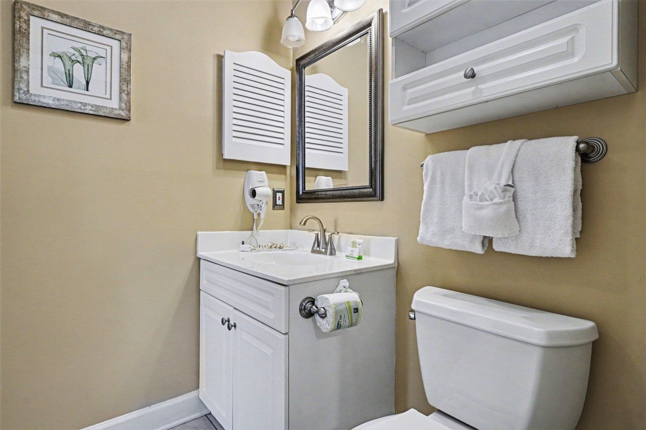 4703 Wild Iris Dr.  Photo 22