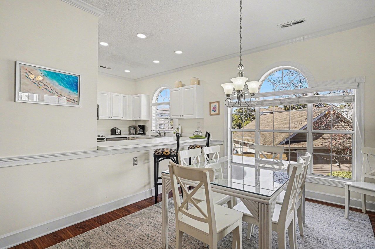 4703 Wild Iris Dr.  Photo 8