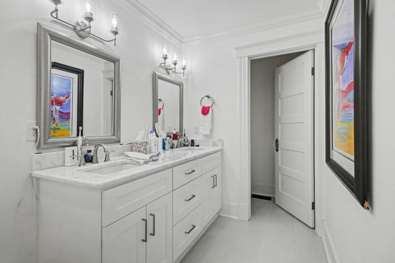 416 Front St. Photo 24