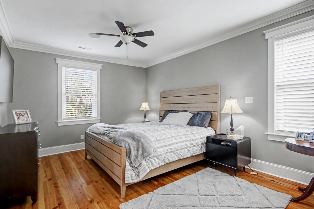 416 Front St. Photo 29