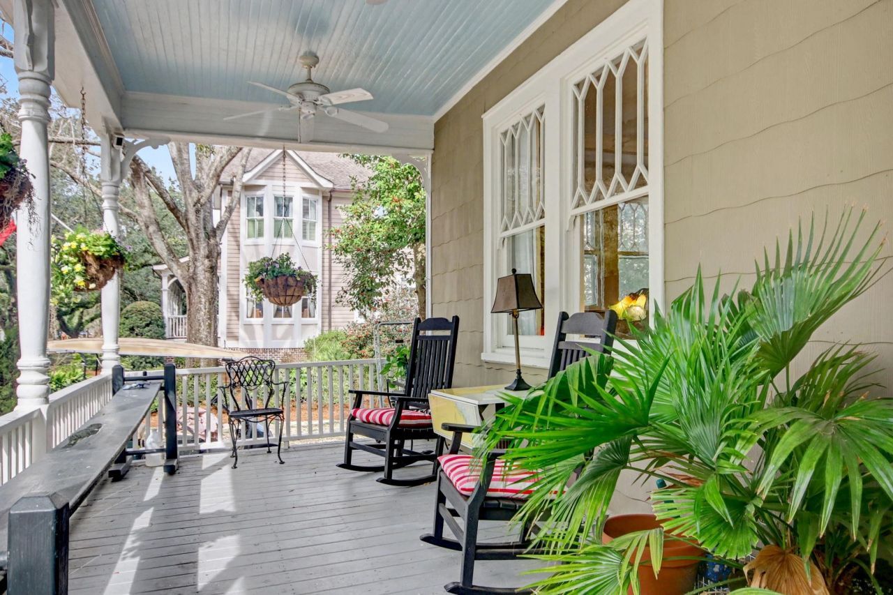 416 Front St. Photo 4