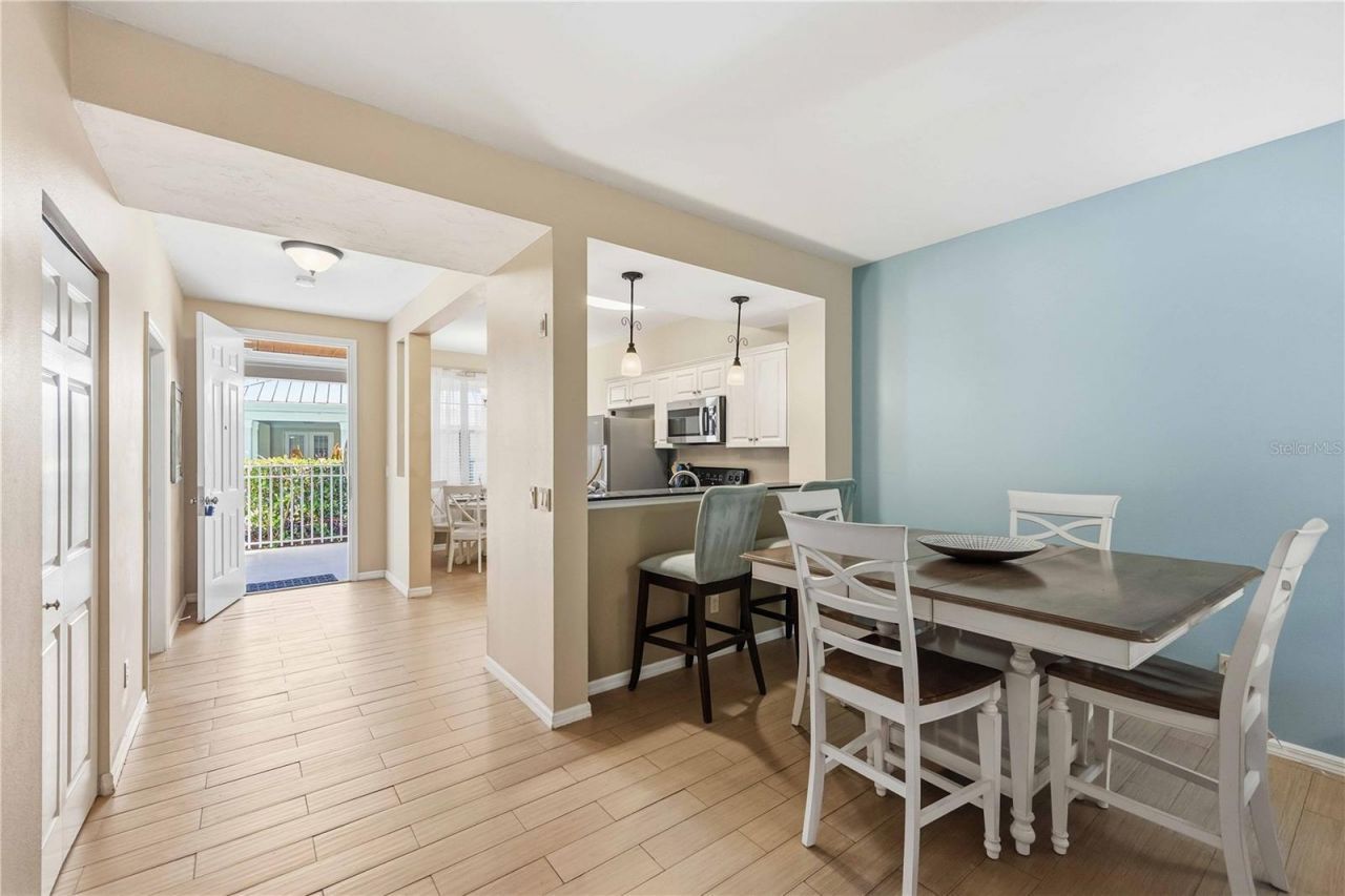 3506 54th Drive W, Unit 103, Bradenton, FL 34210 Photo