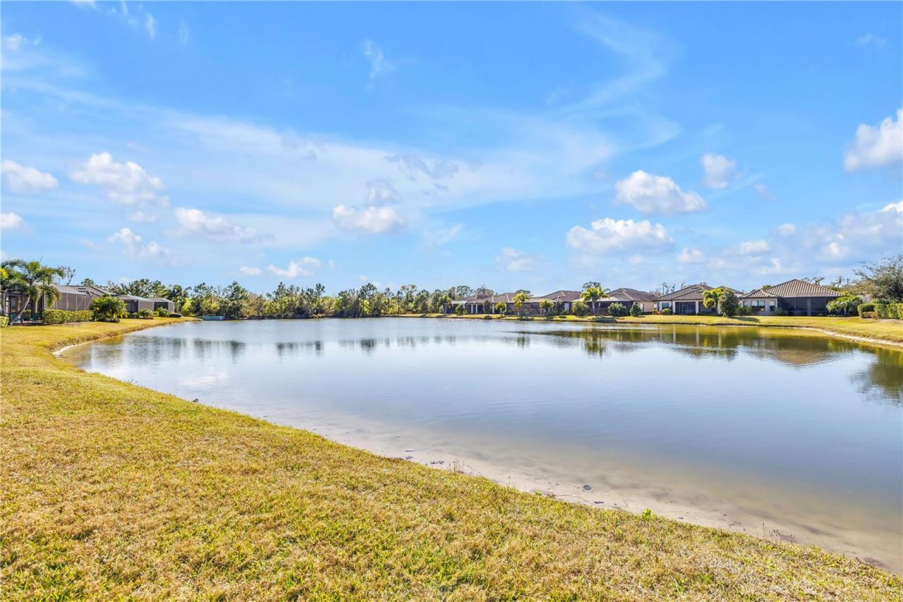 10025 Craftsman Park Way, Palmetto, FL 34221 Photo