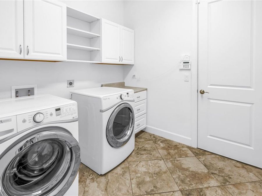Property Image 76