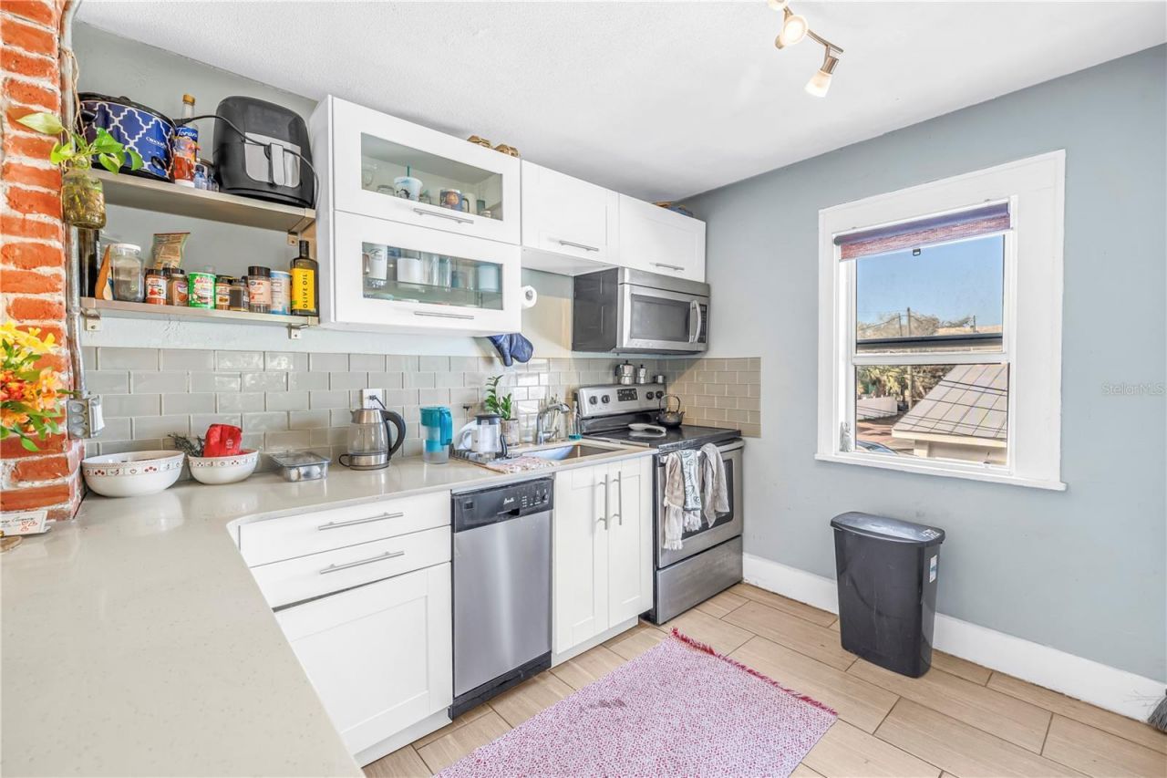 1726 2nd Avenue N, Saint Petersburg, FL 33713 Photo