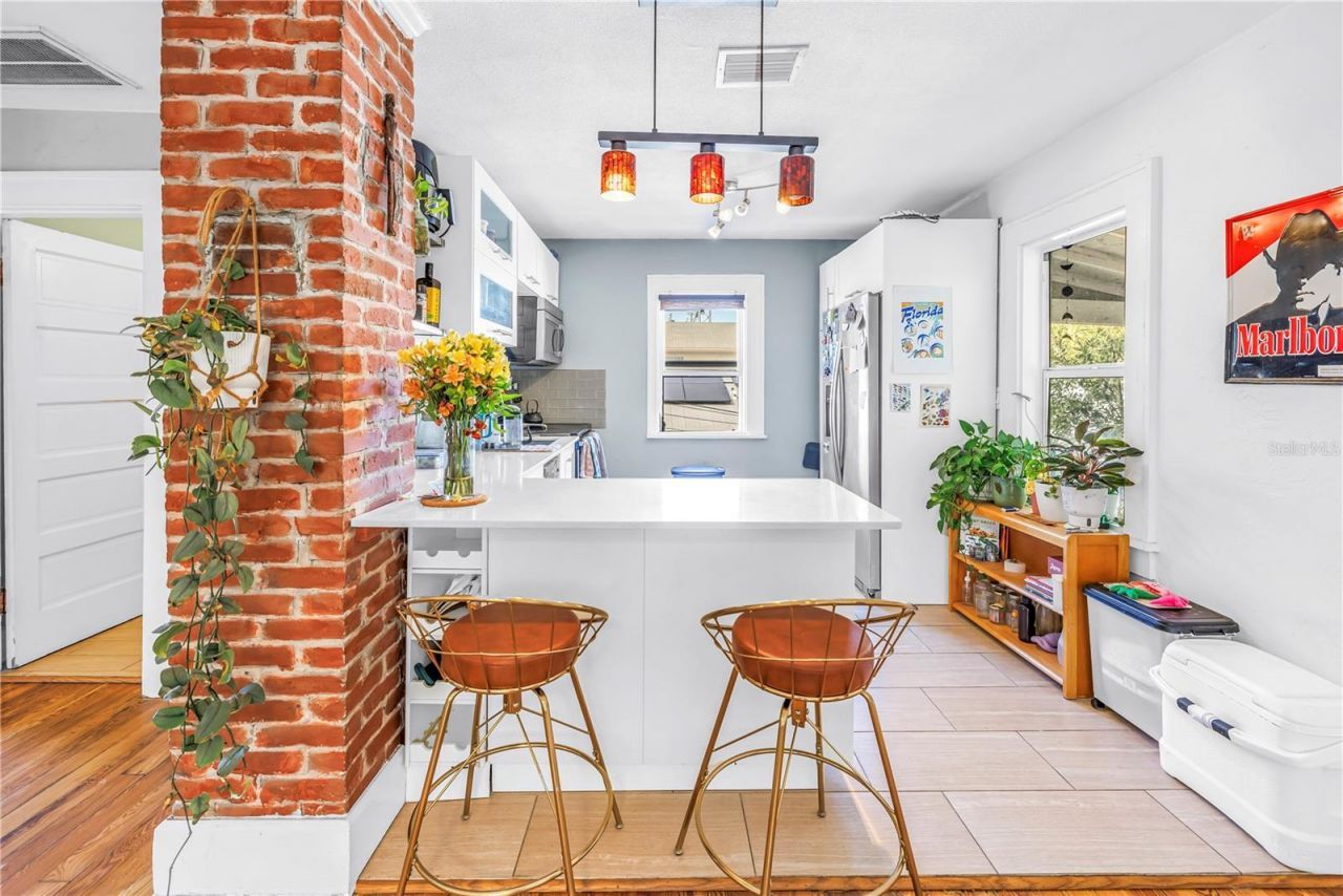 1726 2nd Avenue N, Saint Petersburg, FL 33713 Photo