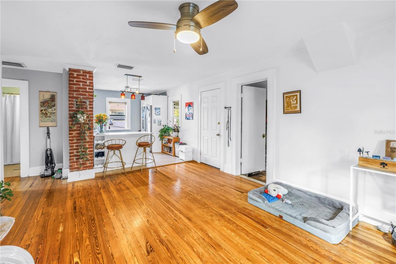 1726 2nd Avenue N, Saint Petersburg, FL 33713 Photo