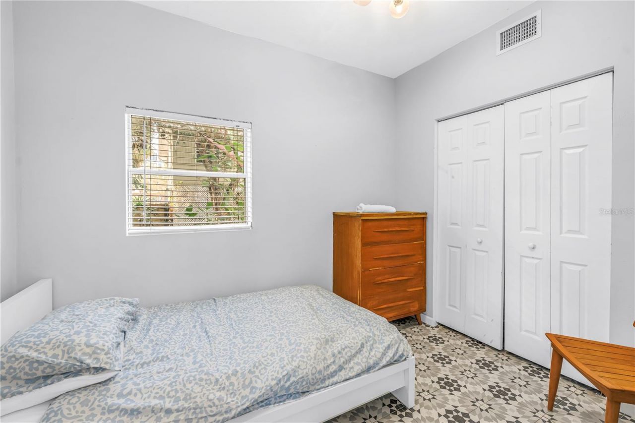 1726 2nd Avenue N, Saint Petersburg, FL 33713 Photo