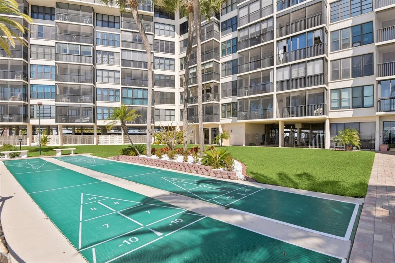 18304 Gulf Boulevard, Unit 607, Redington Shores, FL 33708 Photo