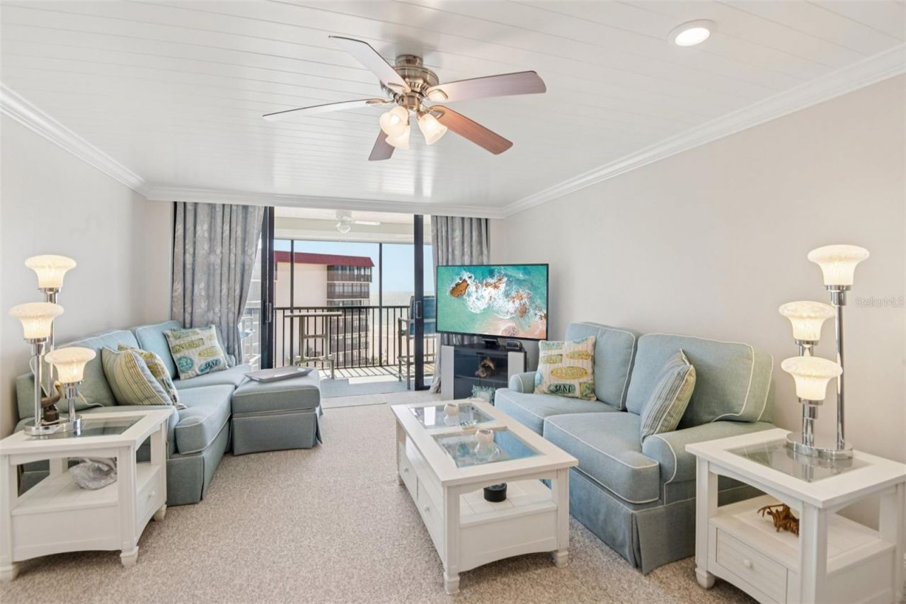 18304 Gulf Boulevard, Unit 607, Redington Shores, FL 33708 Photo