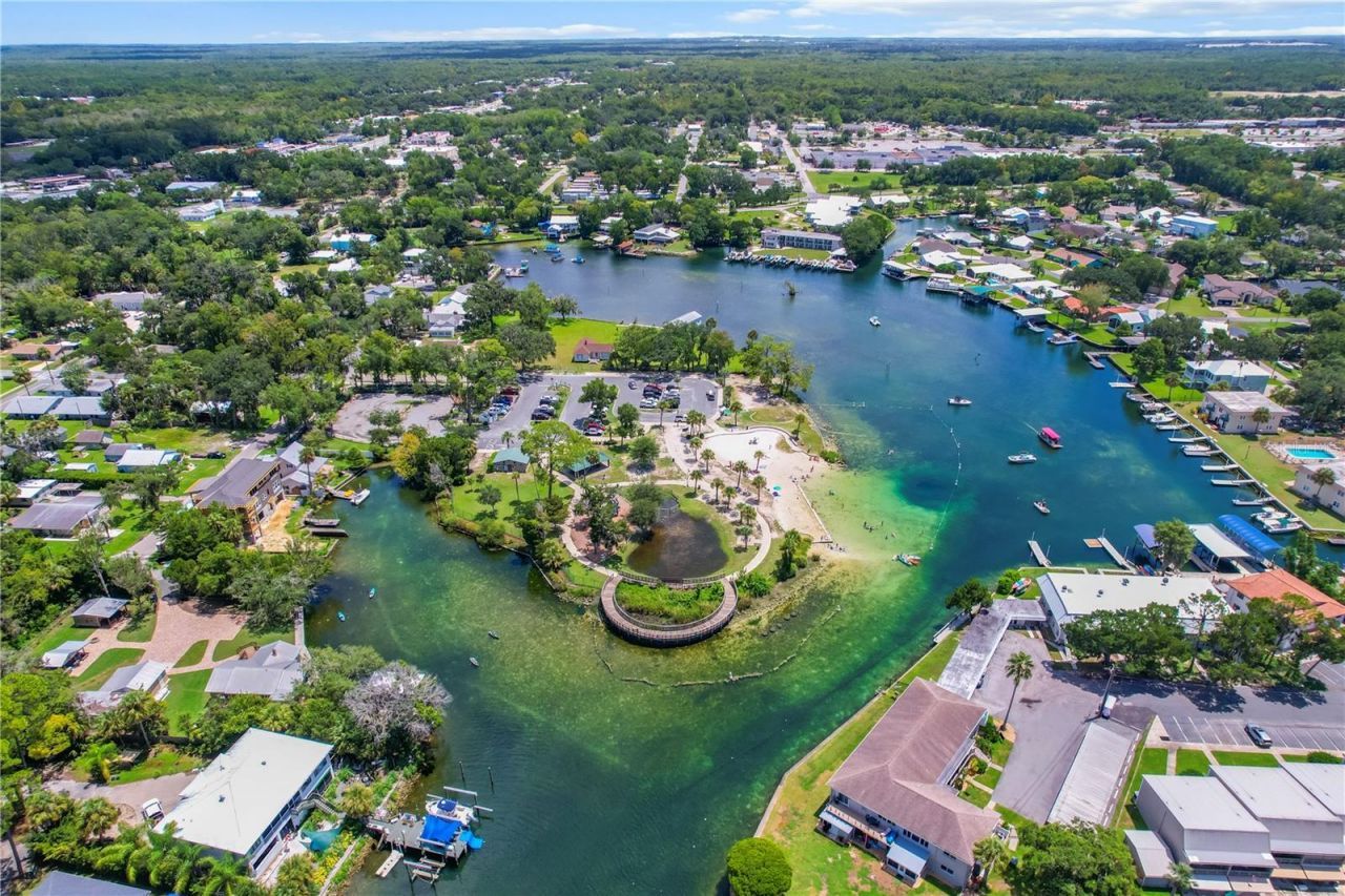 141 SE 2nd Avenue, Crystal River, FL 34429 Photo