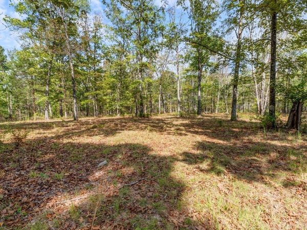 5500 Old Nashville Hwy , Mc Ewen, TN 37101