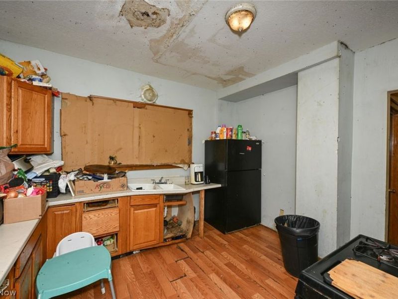 600 Brown Street, Akron, OH 44311 Photo 6