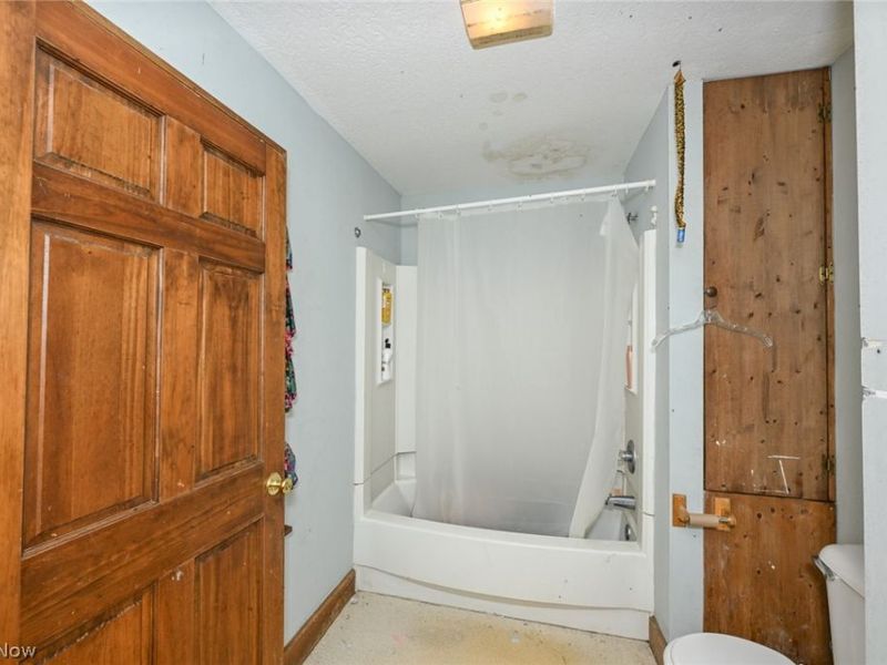 600 Brown Street, Akron, OH 44311 Photo 9