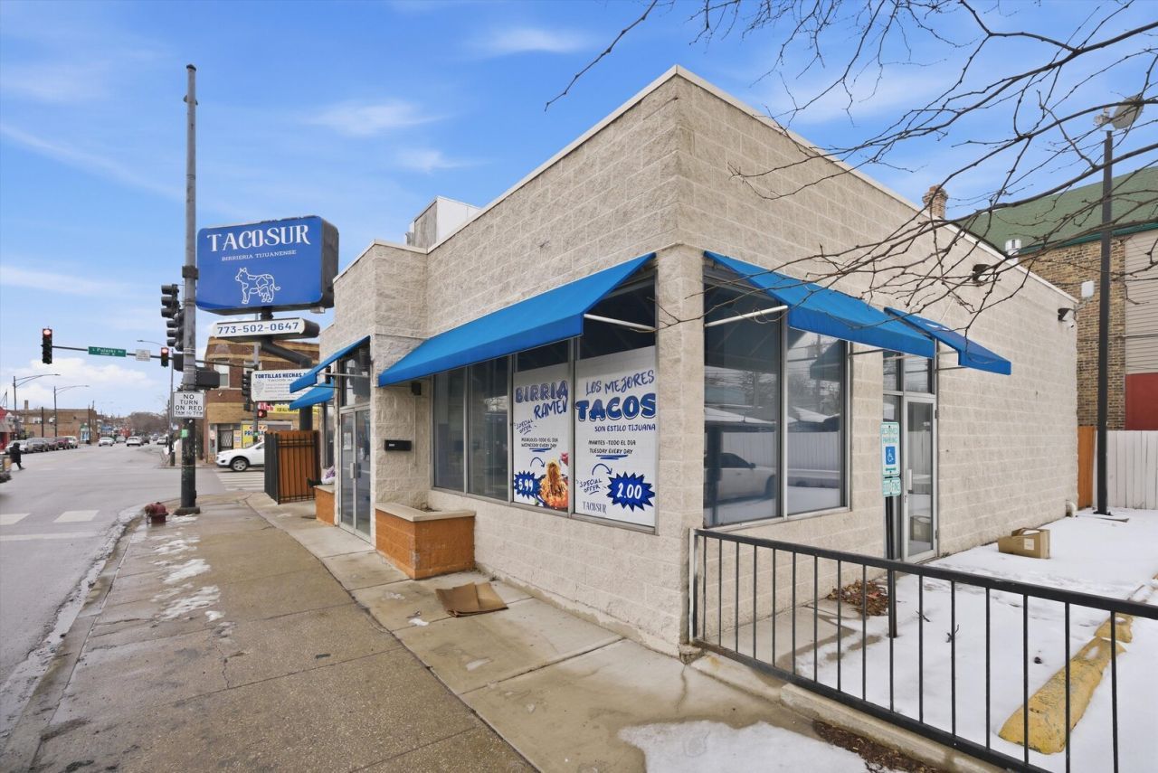 3059 S Pulaski Road, Chicago, IL 60623