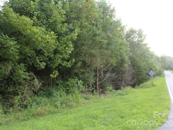 3609 E NC 10 Highway , Claremont, NC 28610