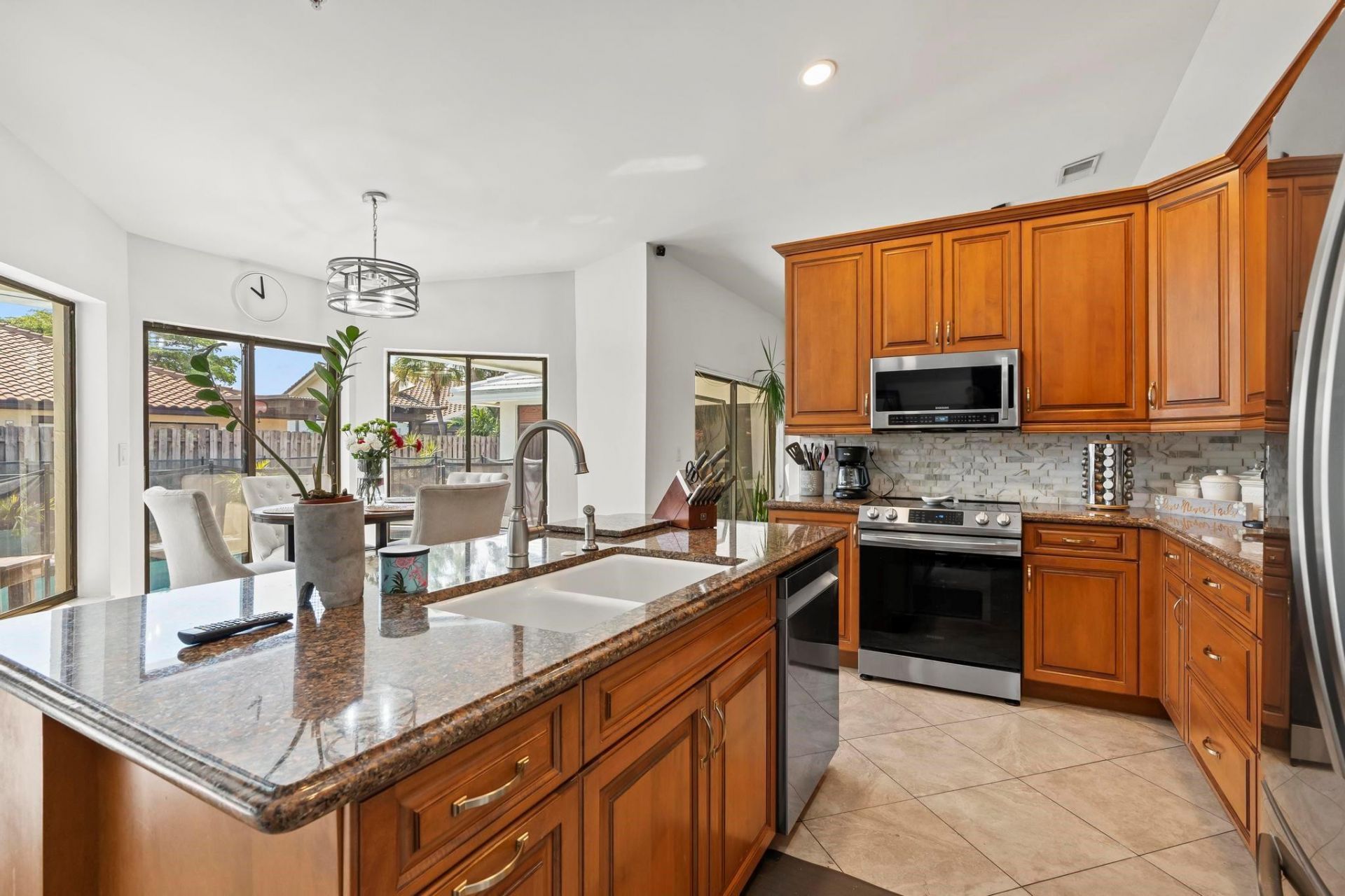 4664 NW 58th Terrace, Coral Springs, FL 33067 Photo