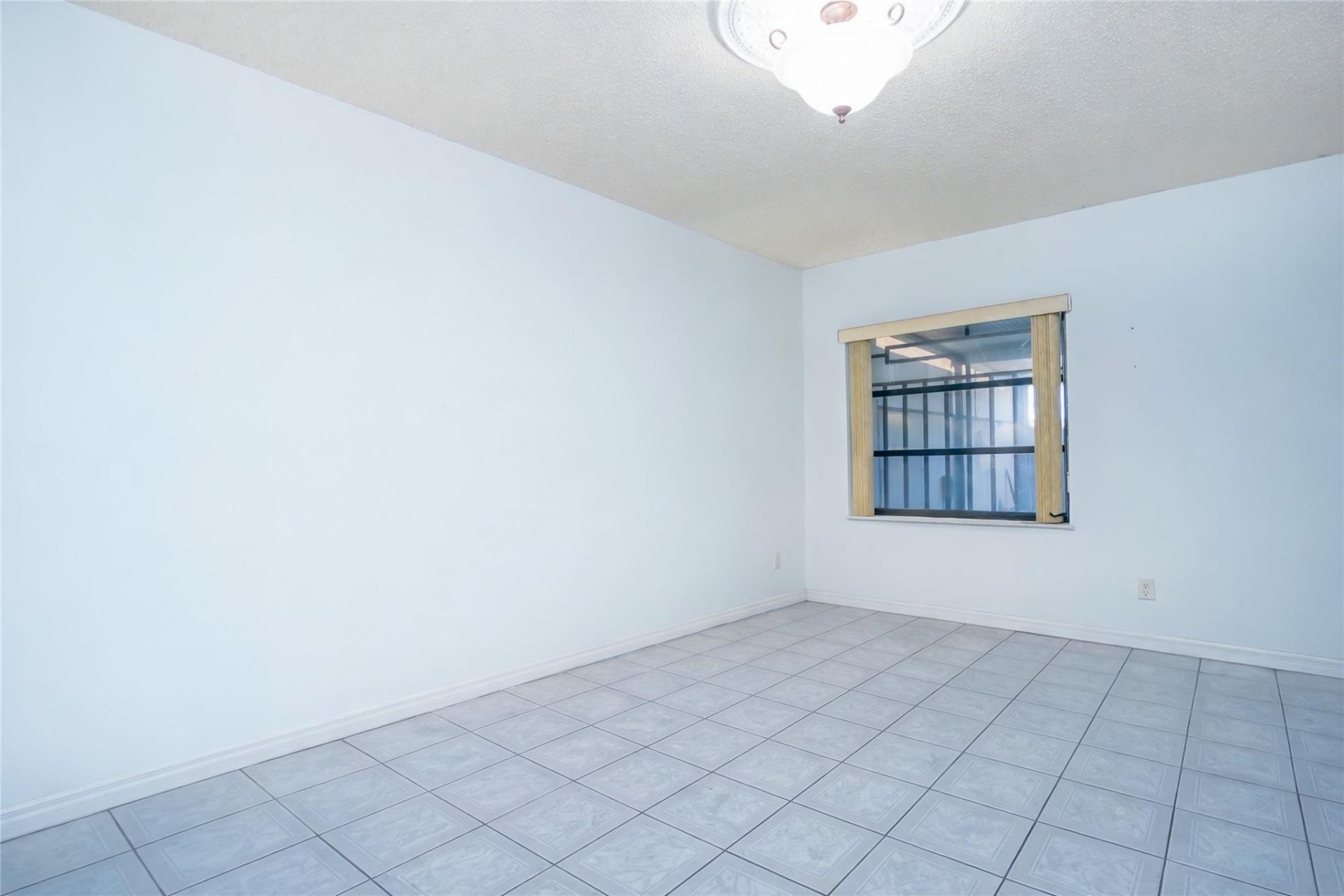 5022 SW 139th Place, Miami, FL 33175 Photo