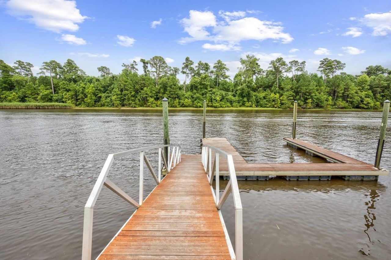 7045 Turtle Cove Dr. Photo 32