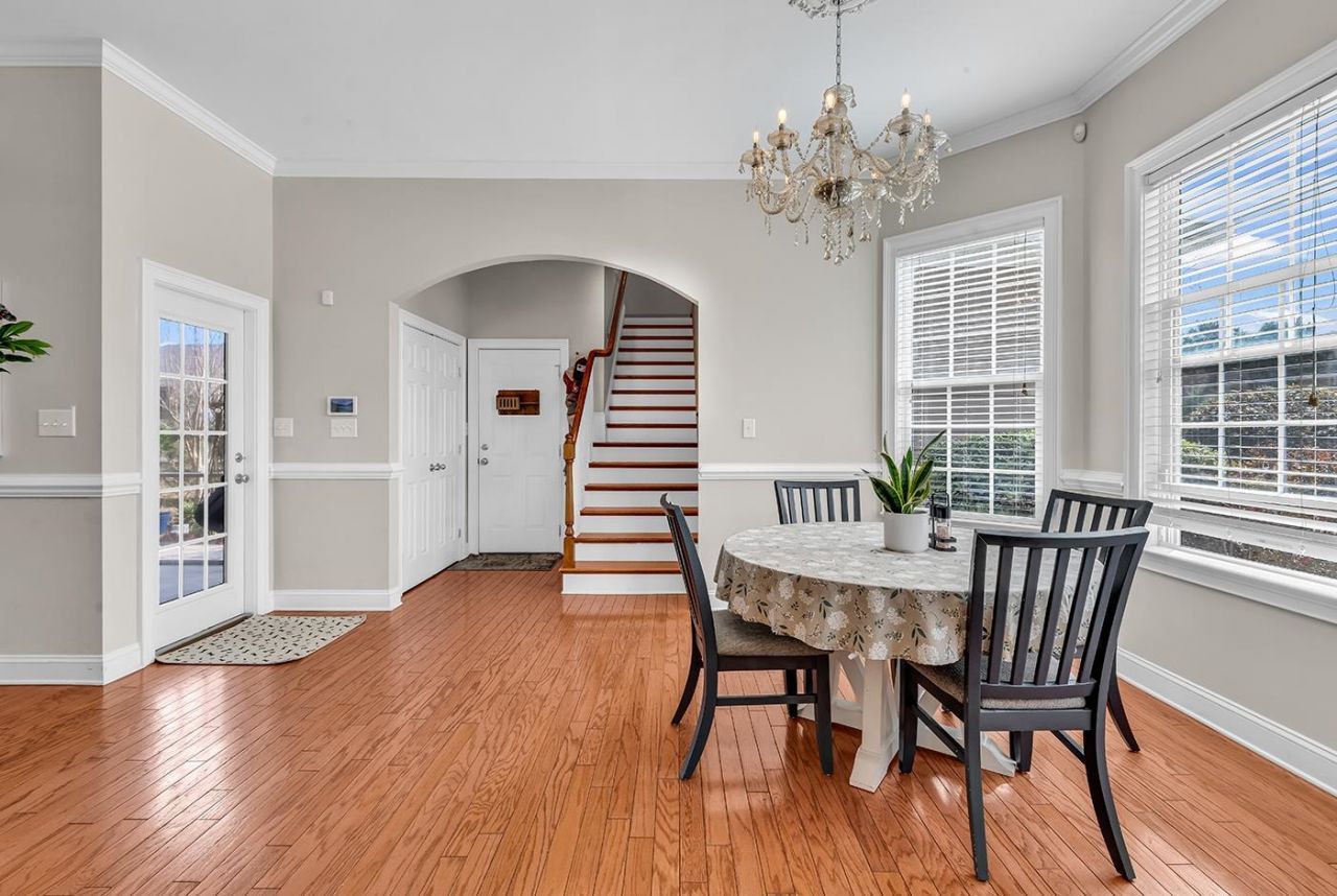 7045 Turtle Cove Dr. Photo 9