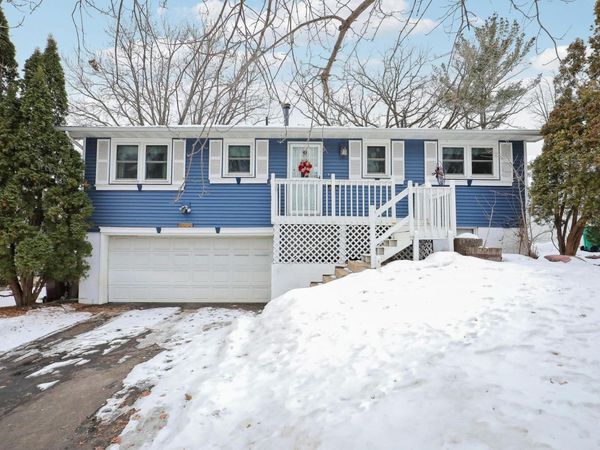 544 3rd Avenue NW, New Brighton, MN 55112