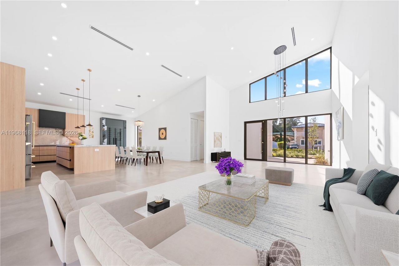 4321 SW 99th Ave, Miami, FL 33165 Photo