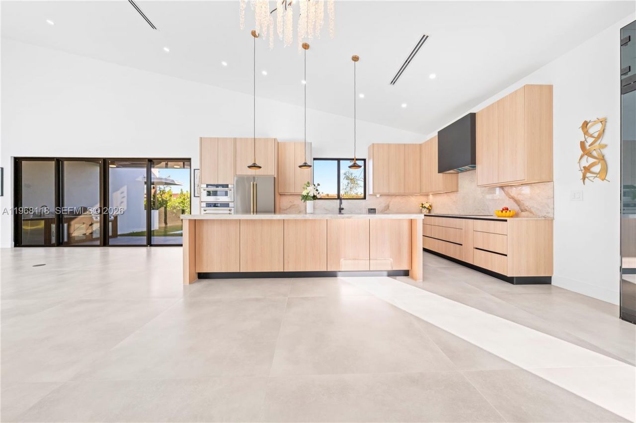 4321 SW 99th Ave , Miami, FL 33165 Photo