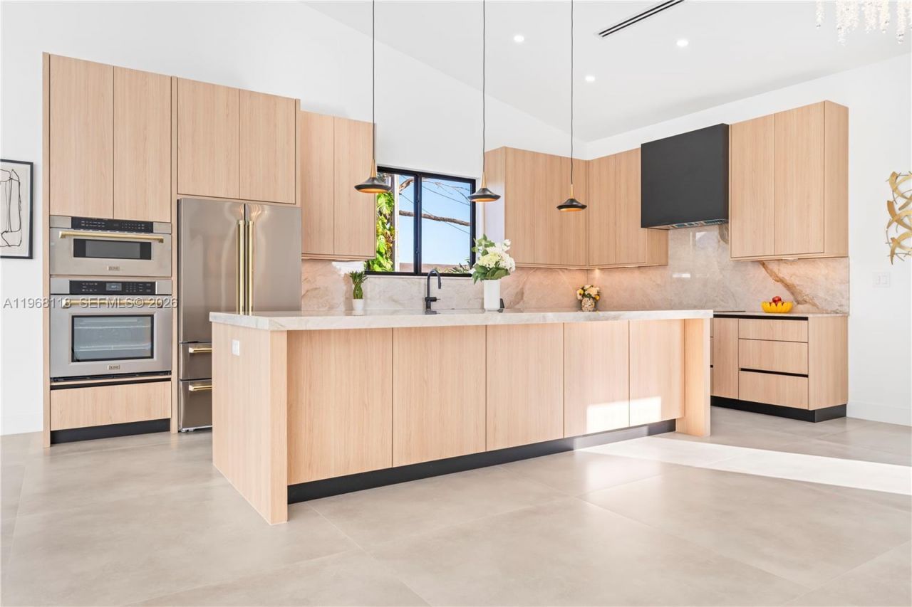 4321 SW 99th Ave , Miami, FL 33165 Photo