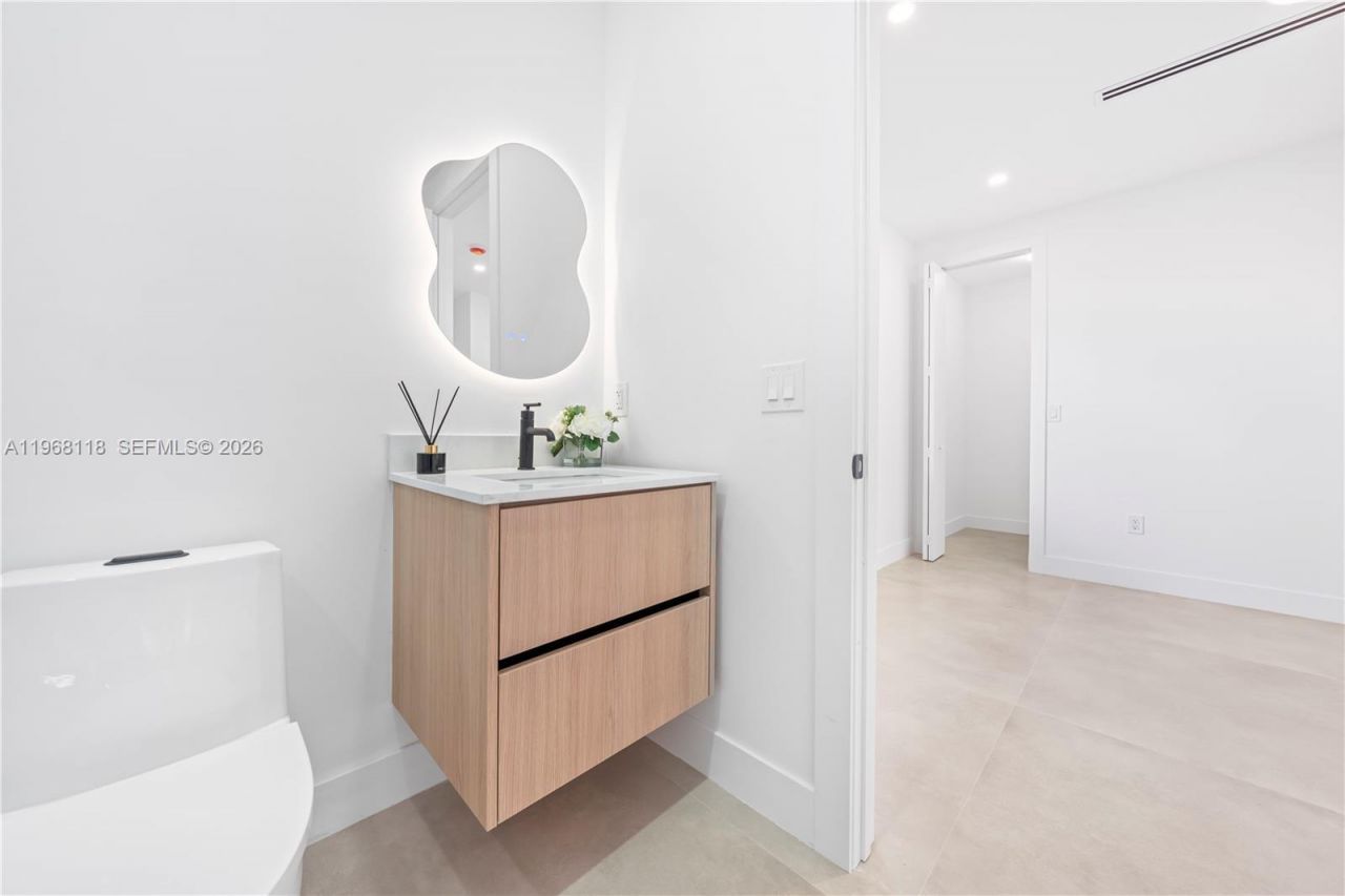 4321 SW 99th Ave , Miami, FL 33165 Photo